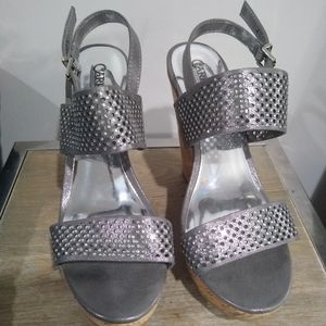 Carlos Beverlee Wedge